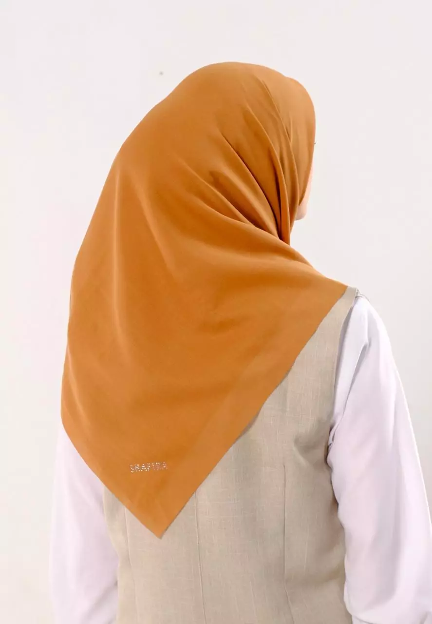 Marcella Plain Scarf | Hijab | Kerudung | Jilbab Segiempat