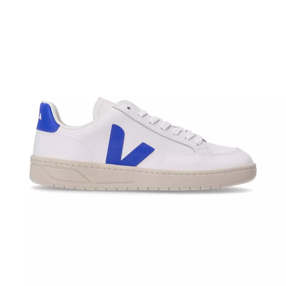 Jual Veja Veja V-12 Leather Sneakers White Paros Men Original 2024 ...