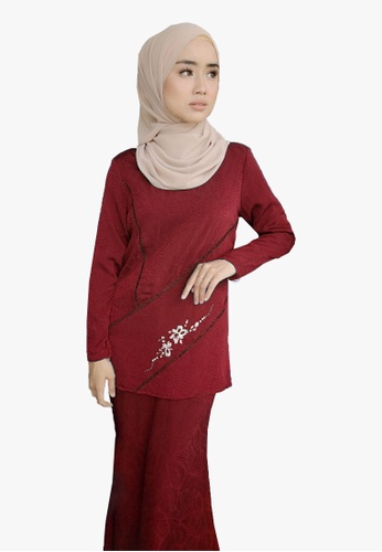 Buy Kurung Organza With Beads from Zoe Arissa in Red at Zalora