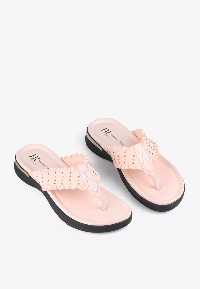 Sandal Jepit Wanita L.Yasmin 01 - Fransisca Renaldy