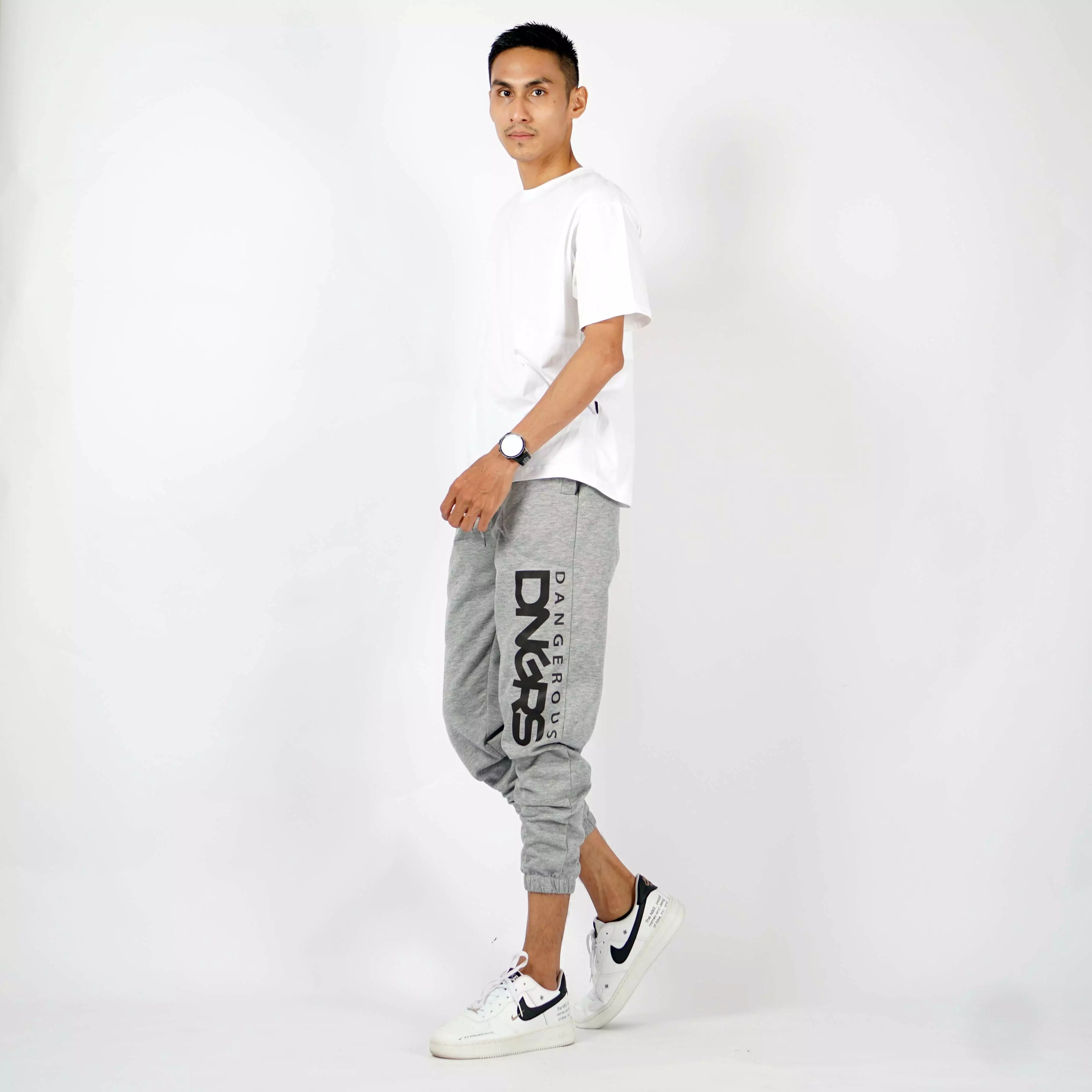 DIEGO Celana Casual Pria Celana Panjang Training Jogger Pants - Abu Muda