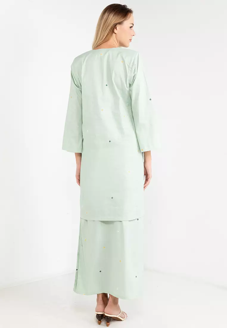 Baju Kurung Pahang Warda