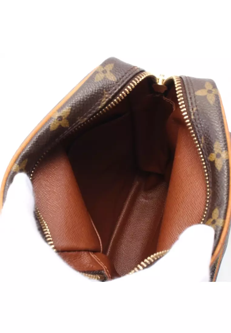 Pre-Loved Louis Vuitton Amazon monogram Shoulder bag PVC leather Brown