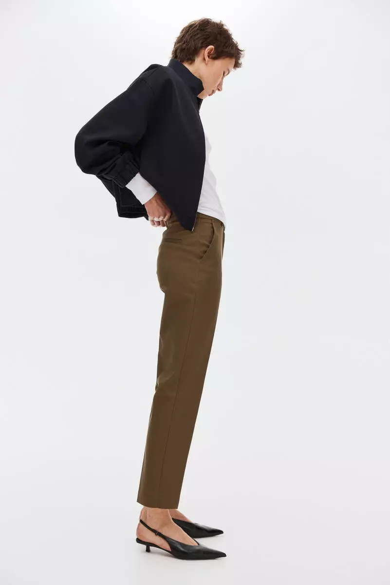 Cigarette trousers