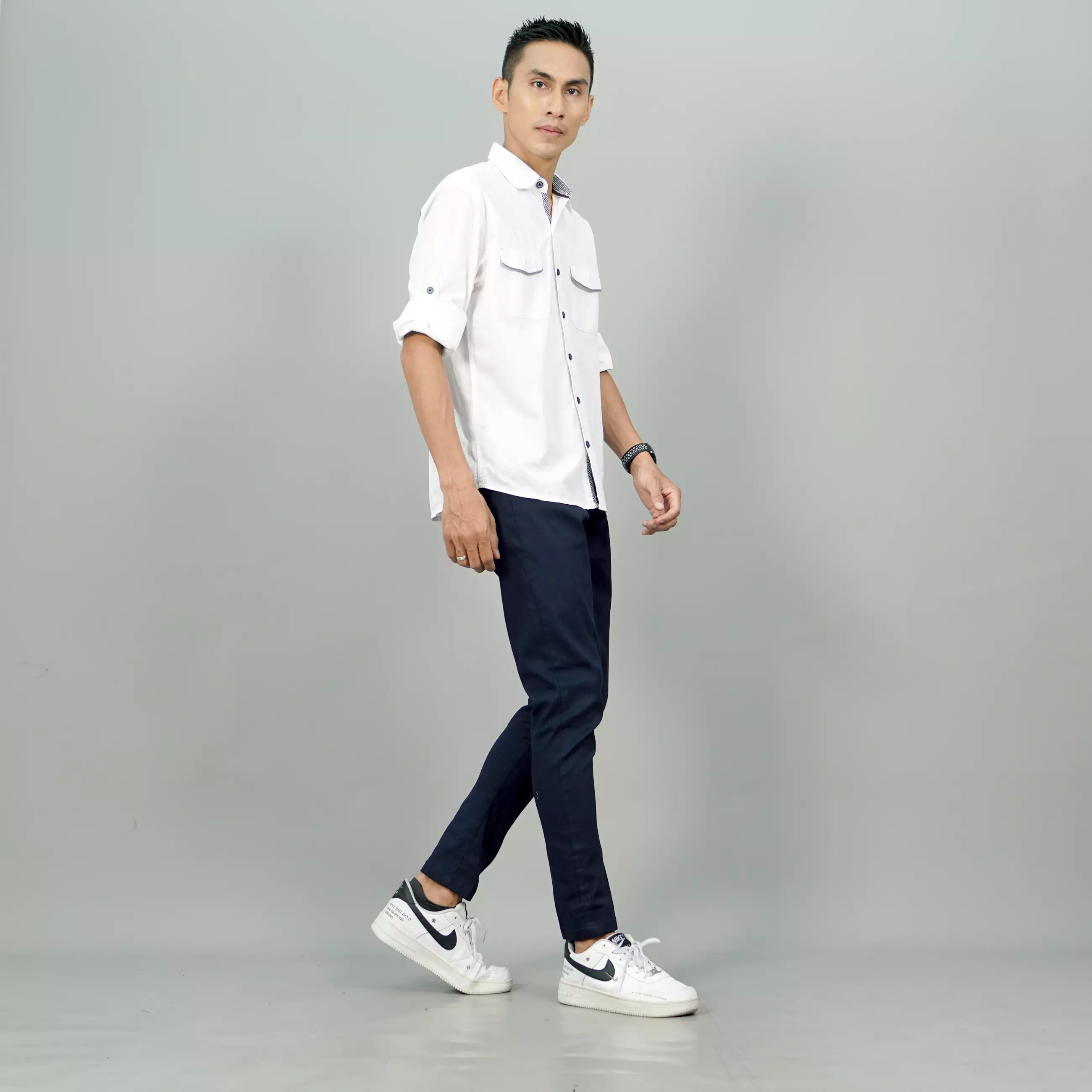 Okechuku JAVIER Celana Panjang Pria Celana Chinos Pria Chino Pants - NAVY