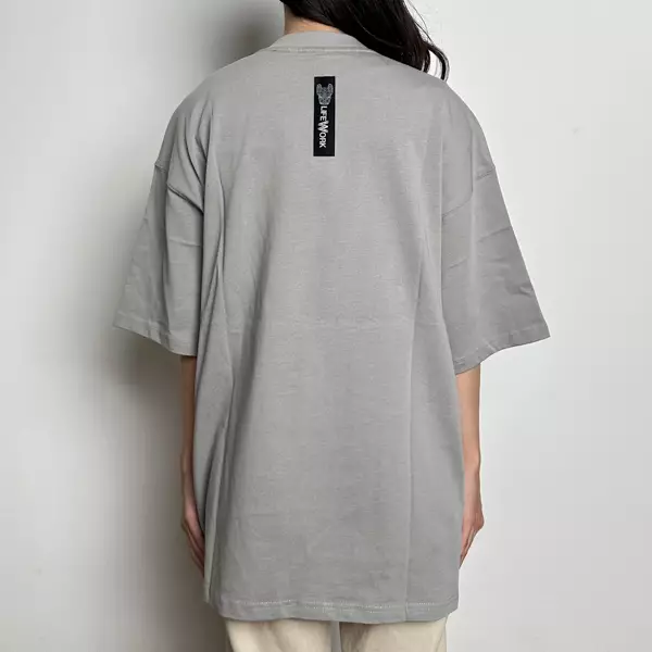 Kaos LIFE WORK SMALL TEXT HIDEAWAY CENTER GREY TSHIRT 100% ORIGINAL