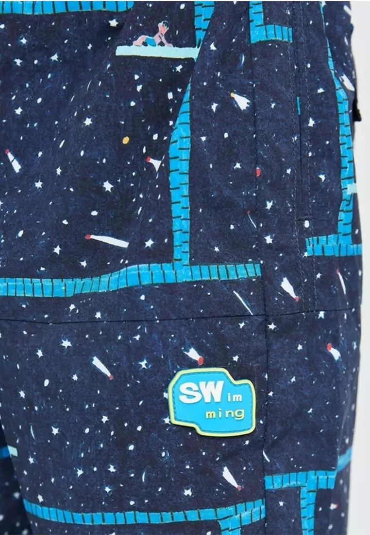 马拉丁男梭织中裤花藏青夏季裤