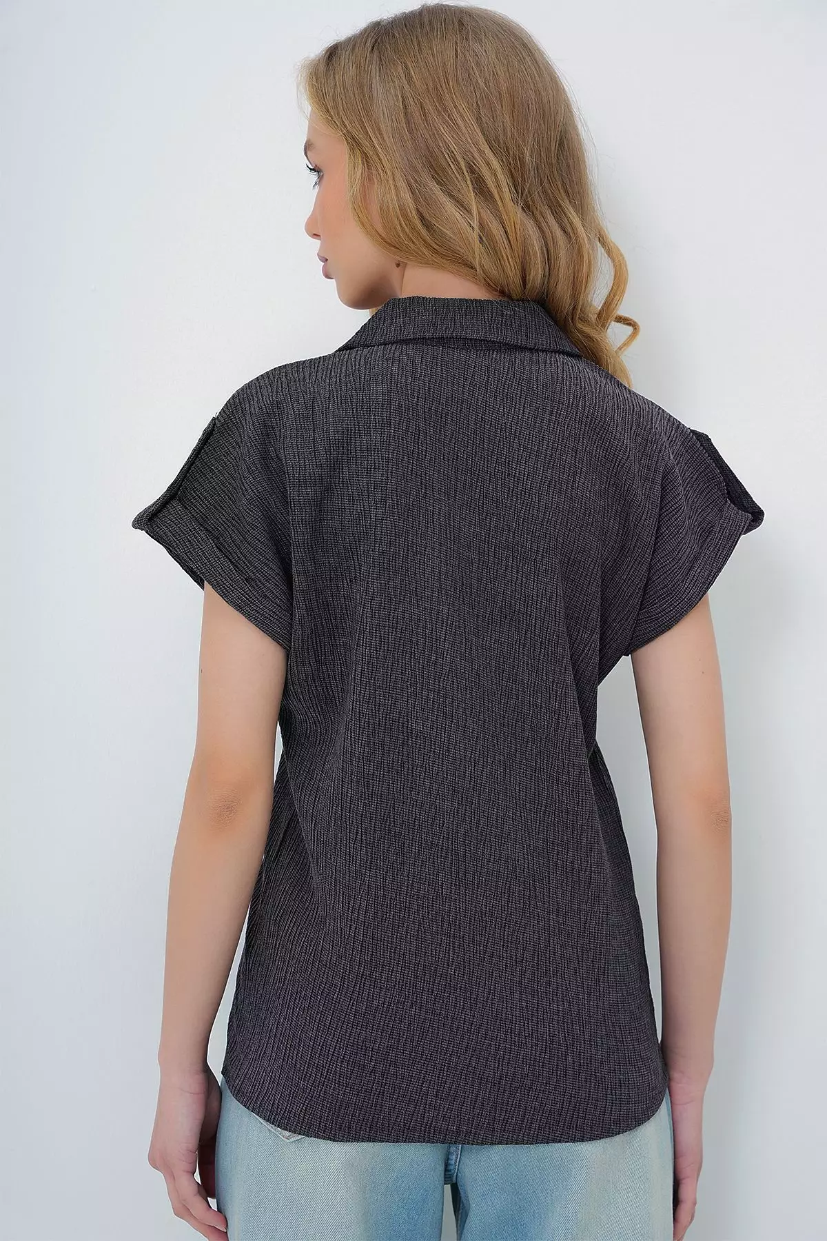 Women's Anthracite Cuffed Double Short Sleeve Textured Shirt