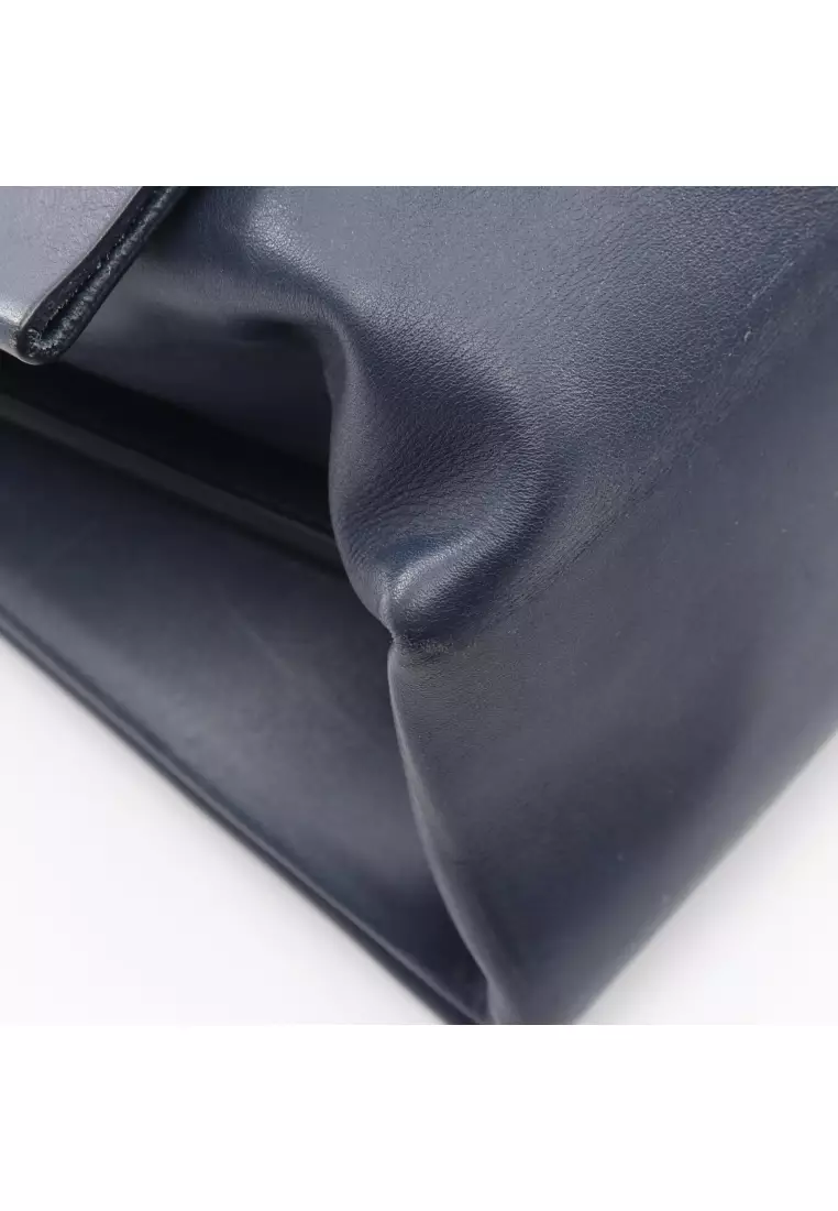 Pre-Loved Celine blade Shoulder bag leather Navy