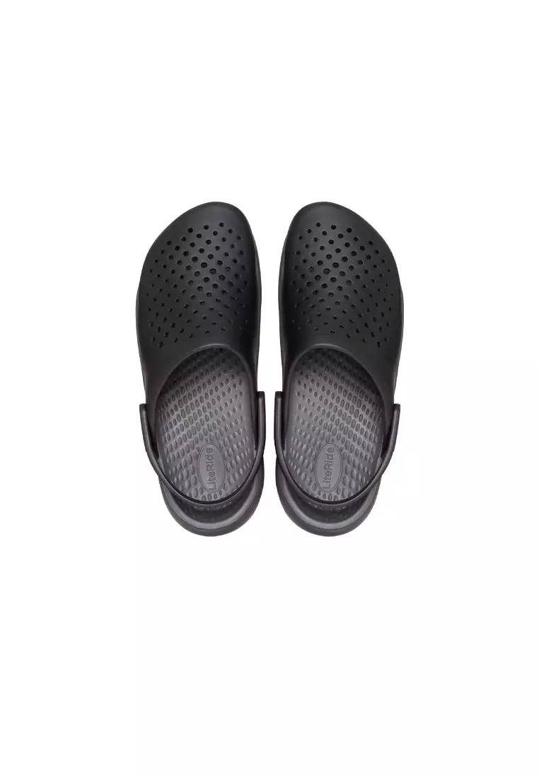 Inmotion Clog in Black