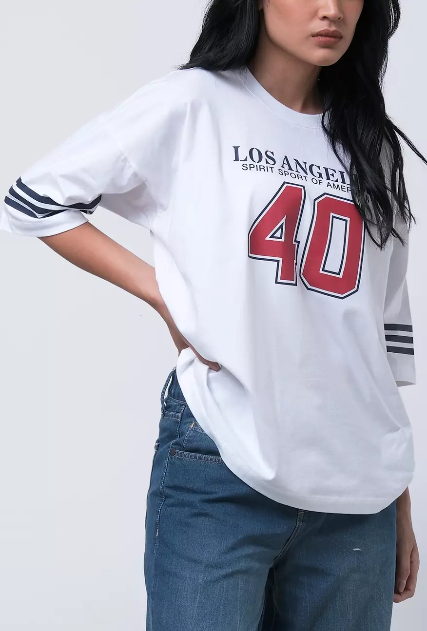 Kaos Oversize Wanita Nirina Offwhite