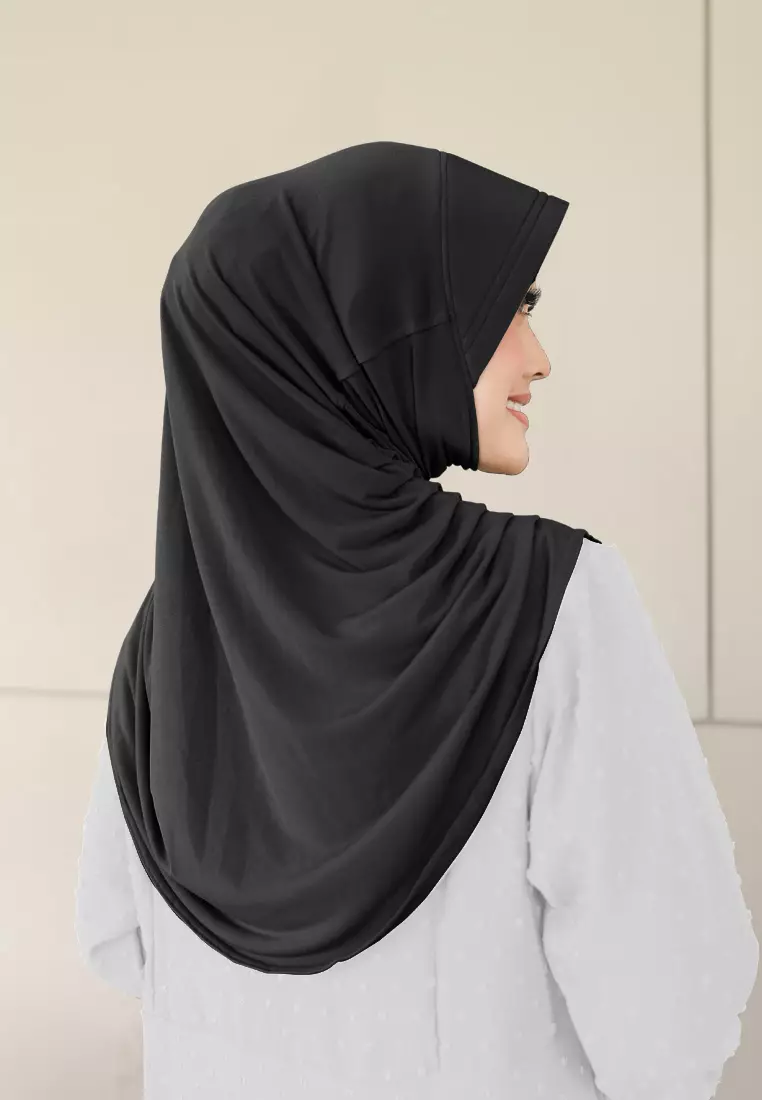 Zelena - Mahika Bergo | Hijab Instan Daily | Bergo Pad Kerut - Charcoal Black