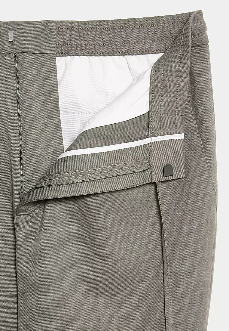 Tapered Fit Elasticated Trousers