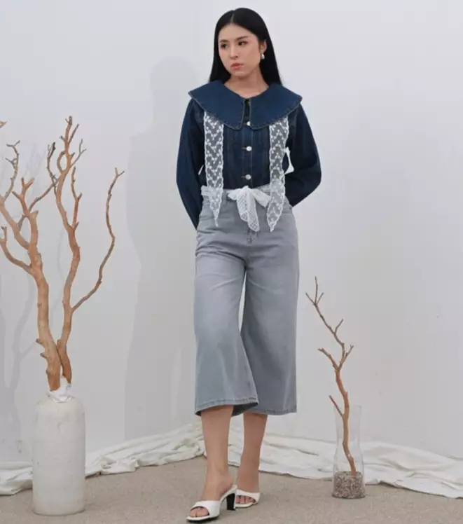 Hazel Wide-Leg Denim in Light Blue