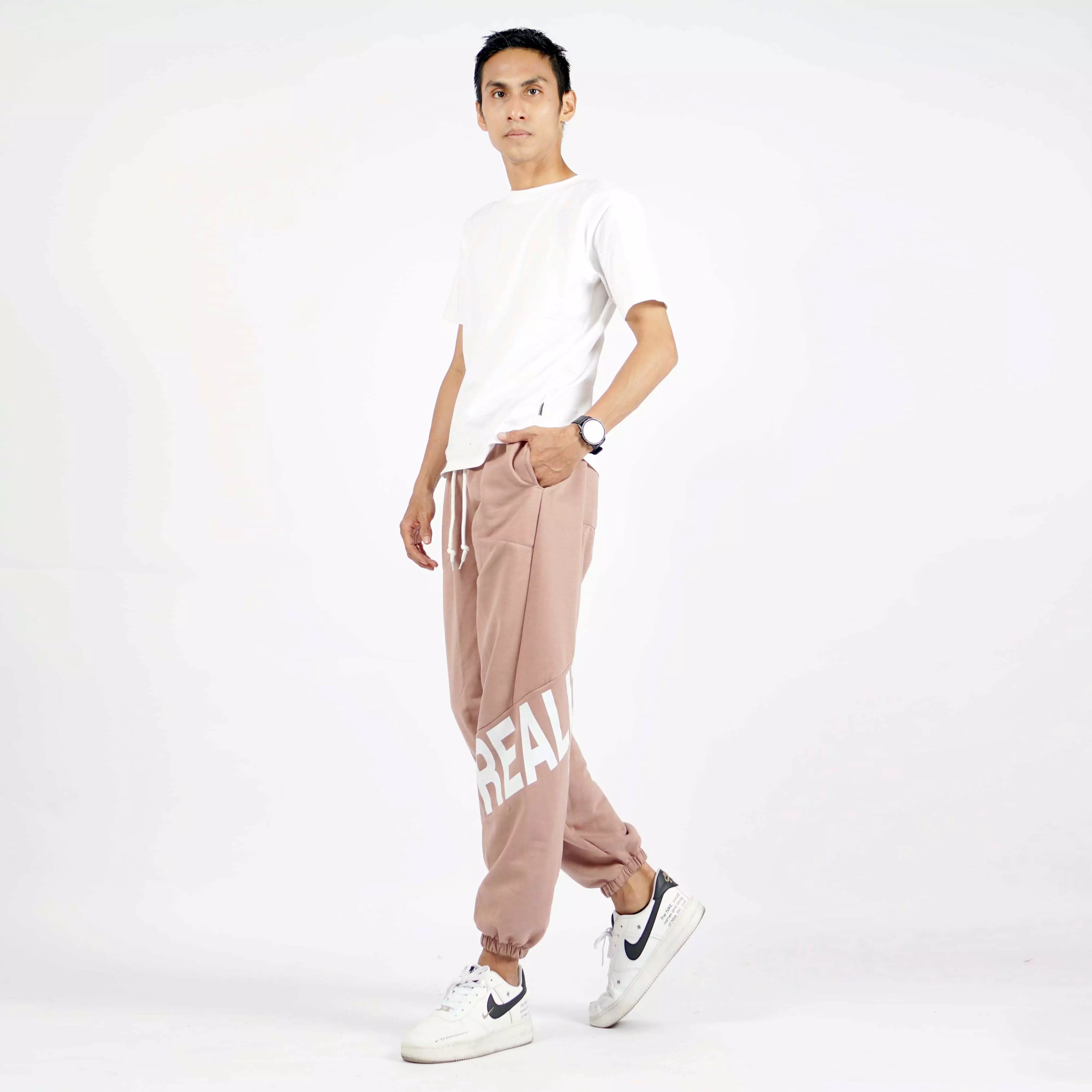  REINHARD Celana Joger Pria Jogger Pants Pria Celana Jogger - Moka