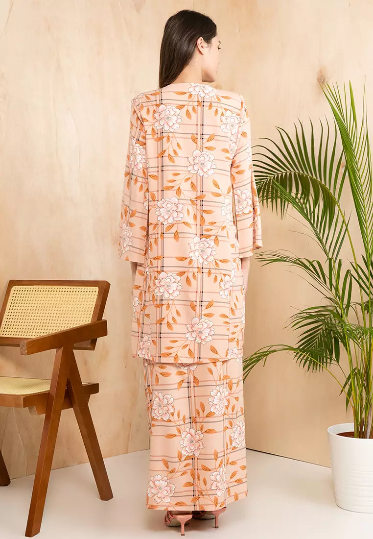 Tangelo Peach Plaid Floral Baju Kurung Pahang 4.0