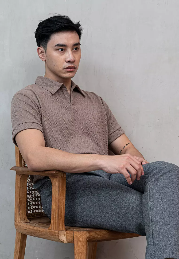 Houseofcuff Polo Shirt Rajut Stretch Lengan Pendek Pria Coklat Susu