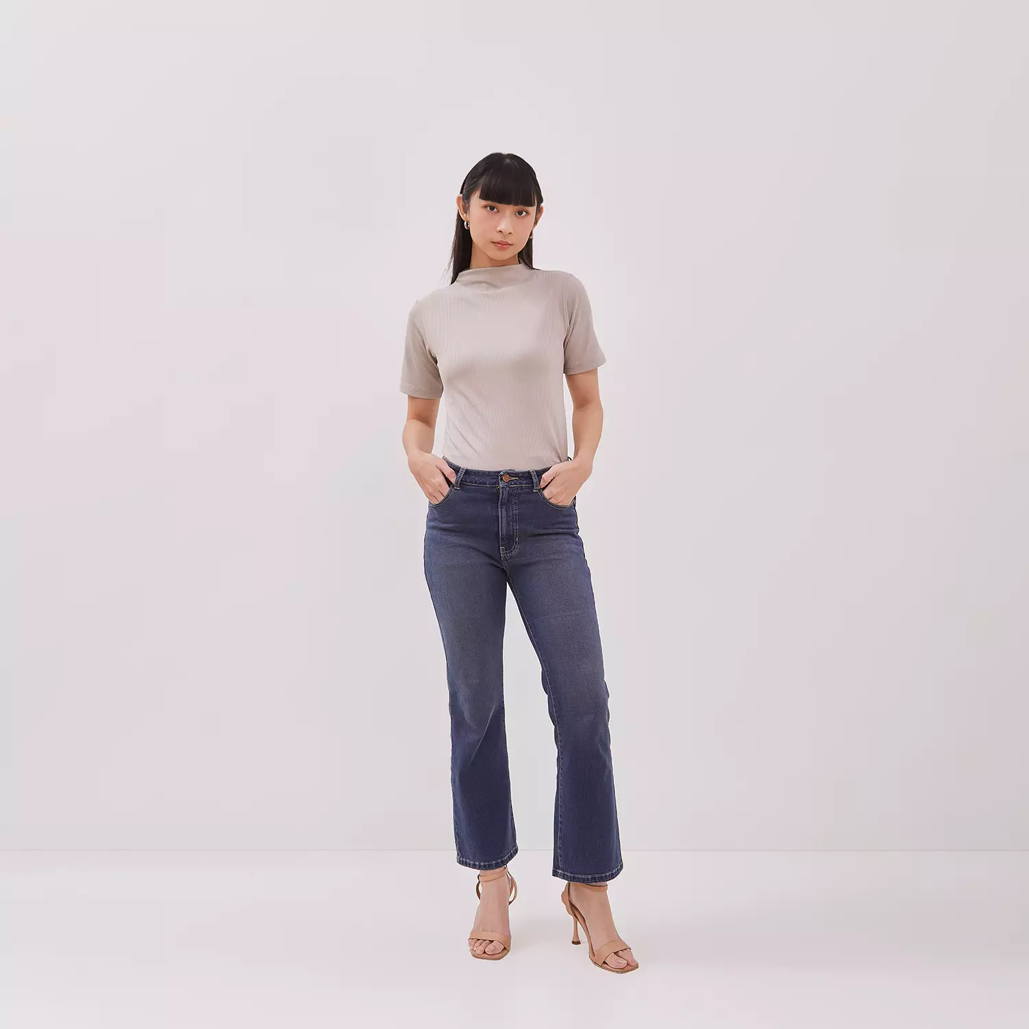 DUST Celana Cropped Cutbray Jeans Ranaya Medium Dark Blue Comfease (D.3828)