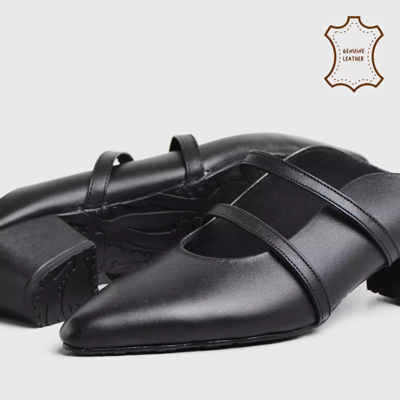 Scotty Heels Genuine Leather Black