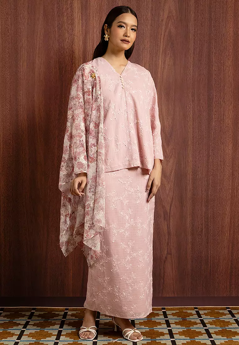 NORA KURUNG SET WITH SHAWL