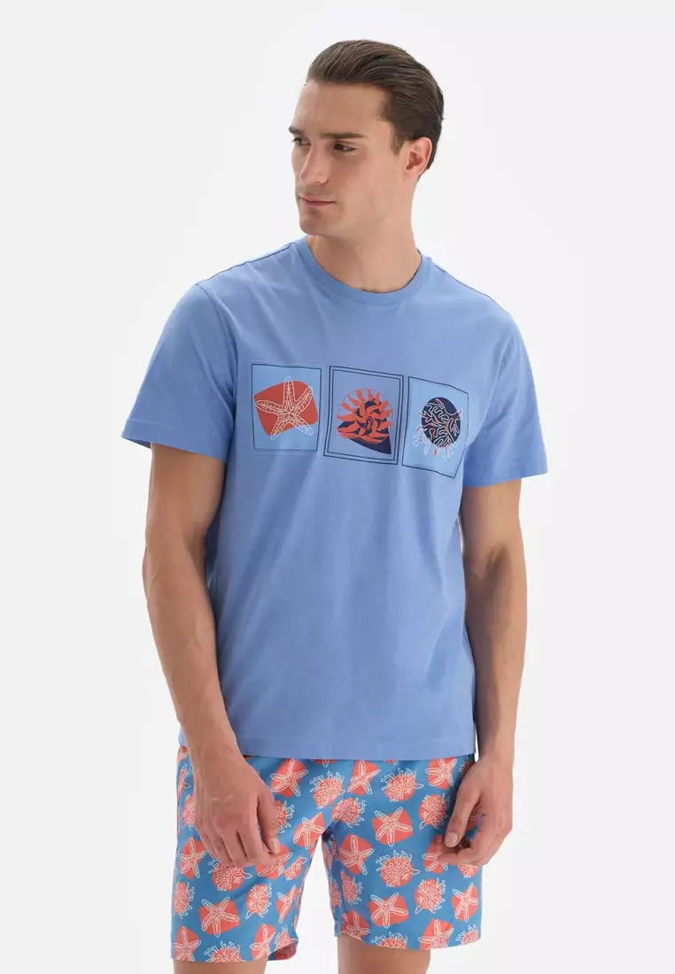 Blue Tshirts, Patterned, Crew Neck, Short Sleeve Beachwear for Men