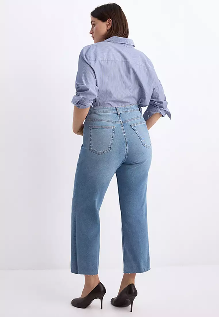 Sienna Flared Cropped Jeans