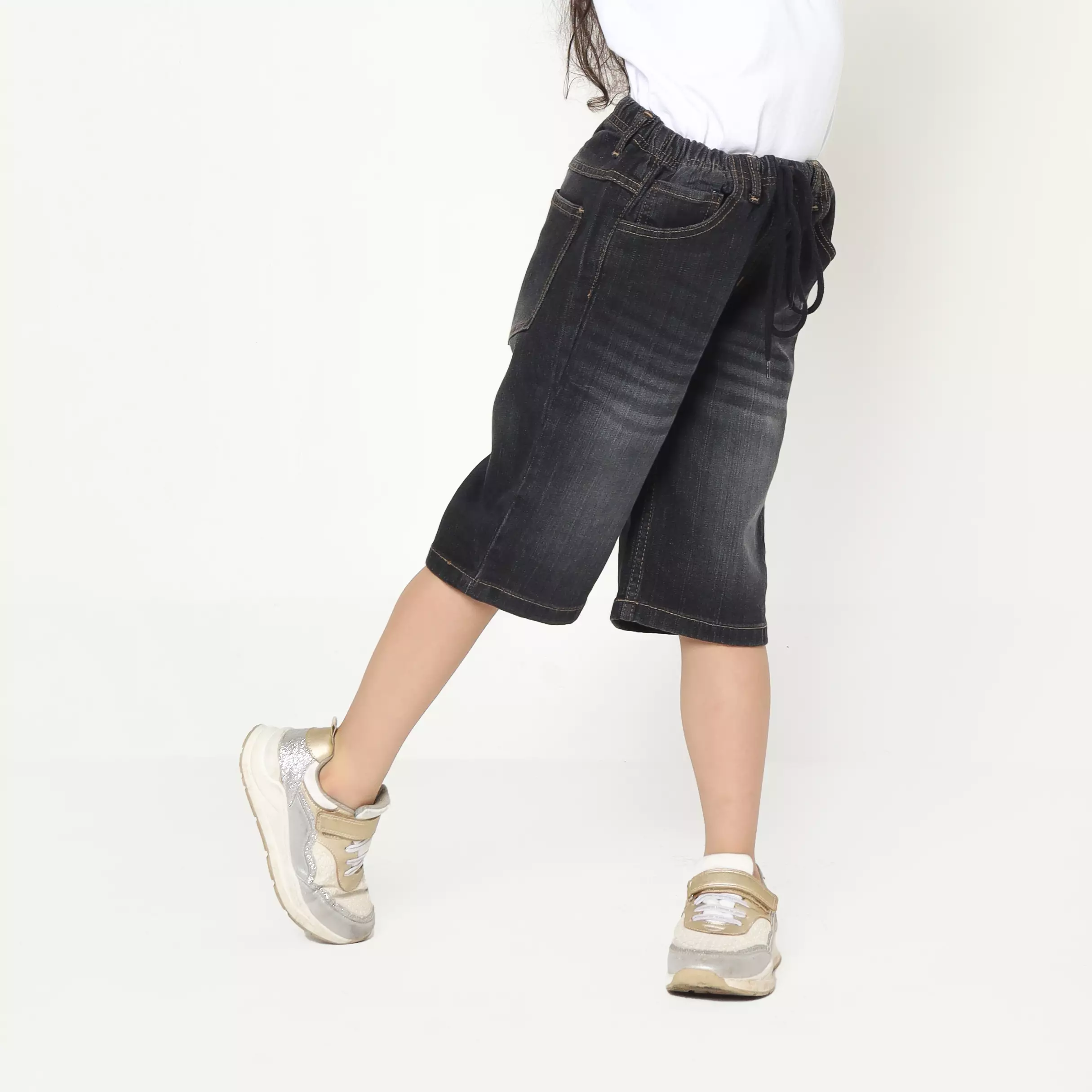 Celana Pendek Anak Perempuan Jeans Star Black