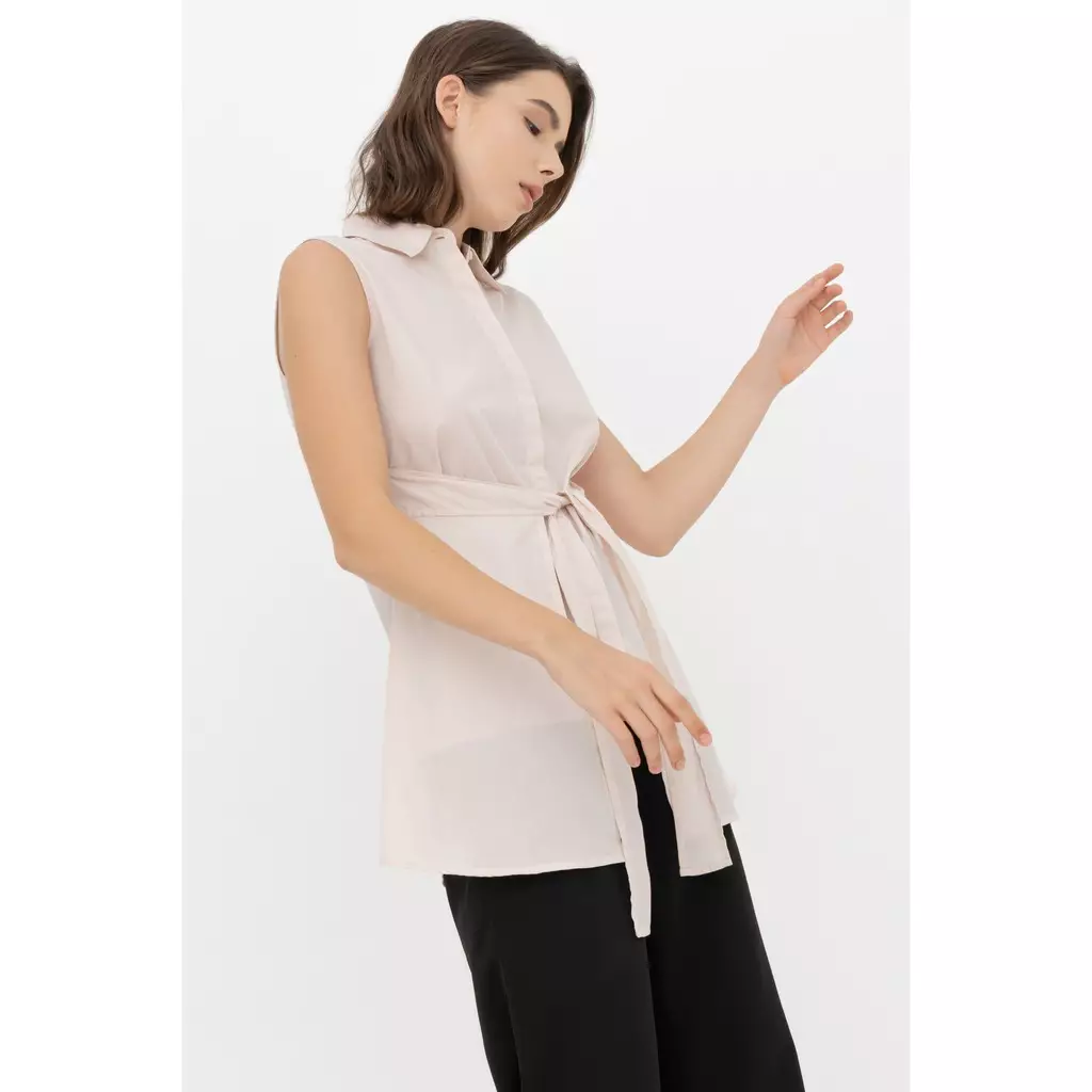 Sleevless Kemeja Chyntia Cream