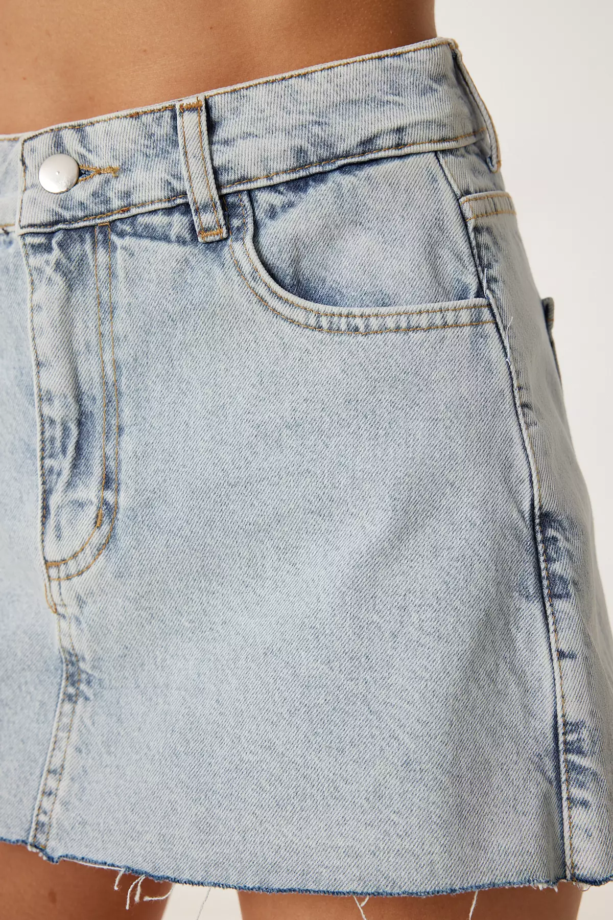 Women's Light Blue Mini Denim Shorts Skirt Rc00160