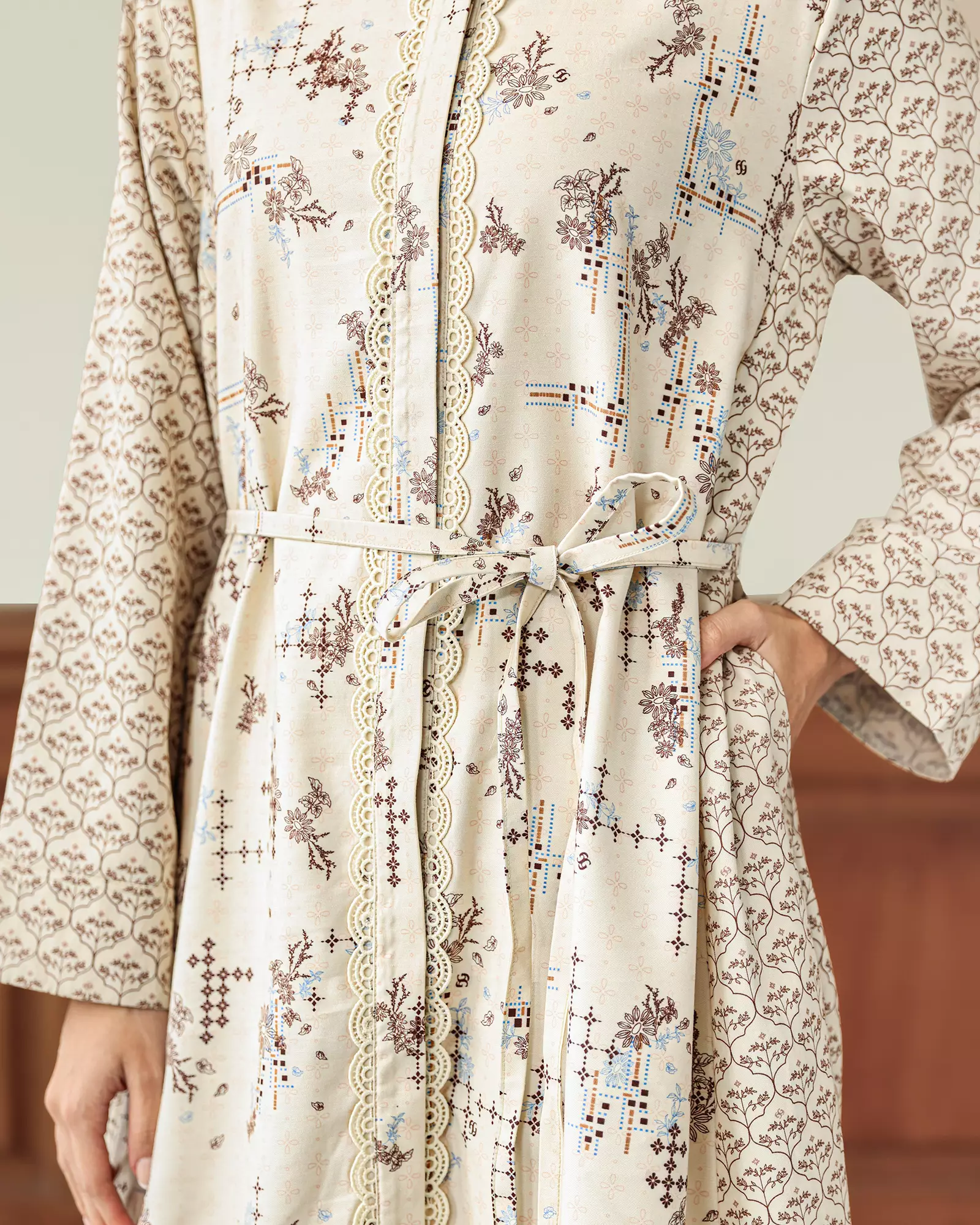 Geulis.id ZULAIKHARA DRESS / MAXY DRESS - CREAM