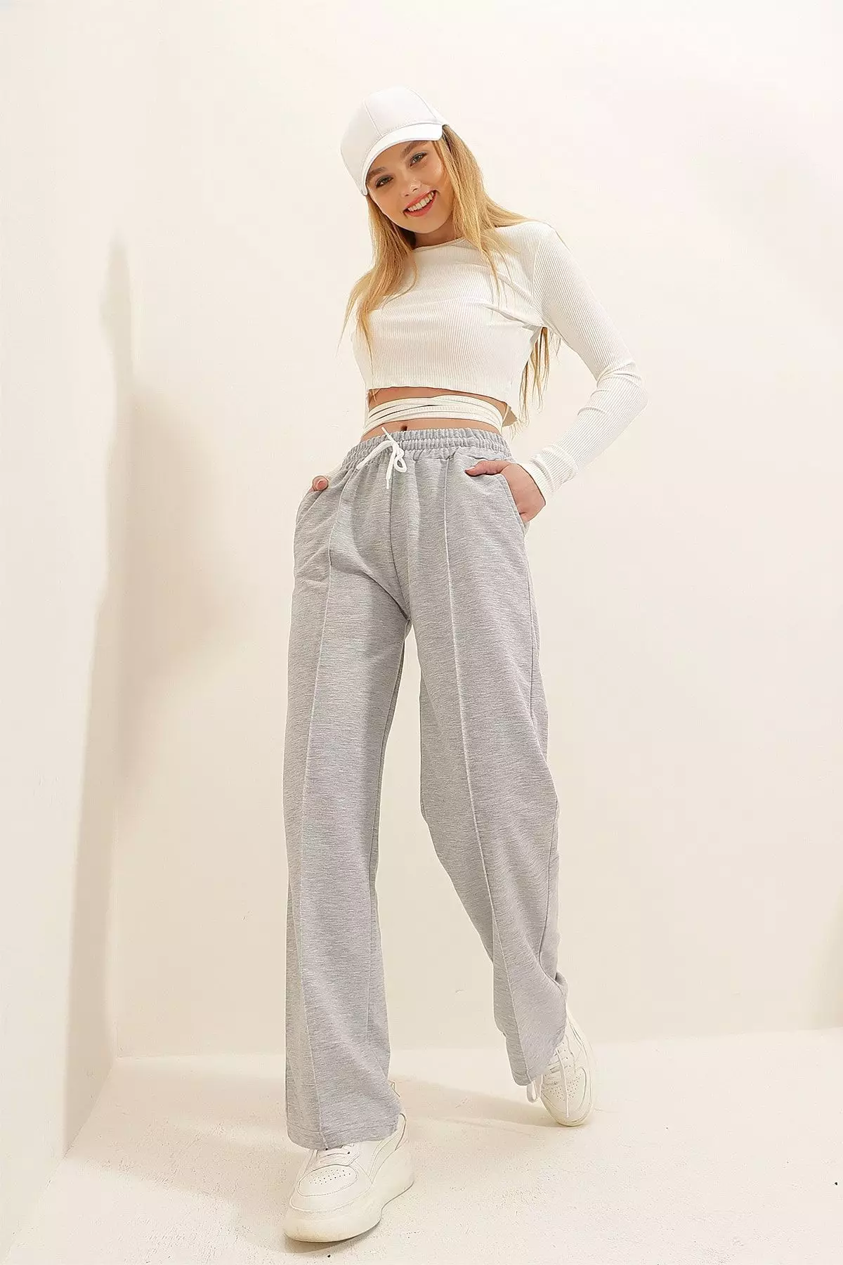 Basic Jogger Pants
