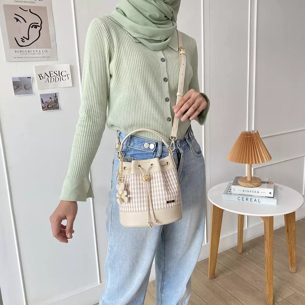 En-ji Dolmi Handbag - Cream