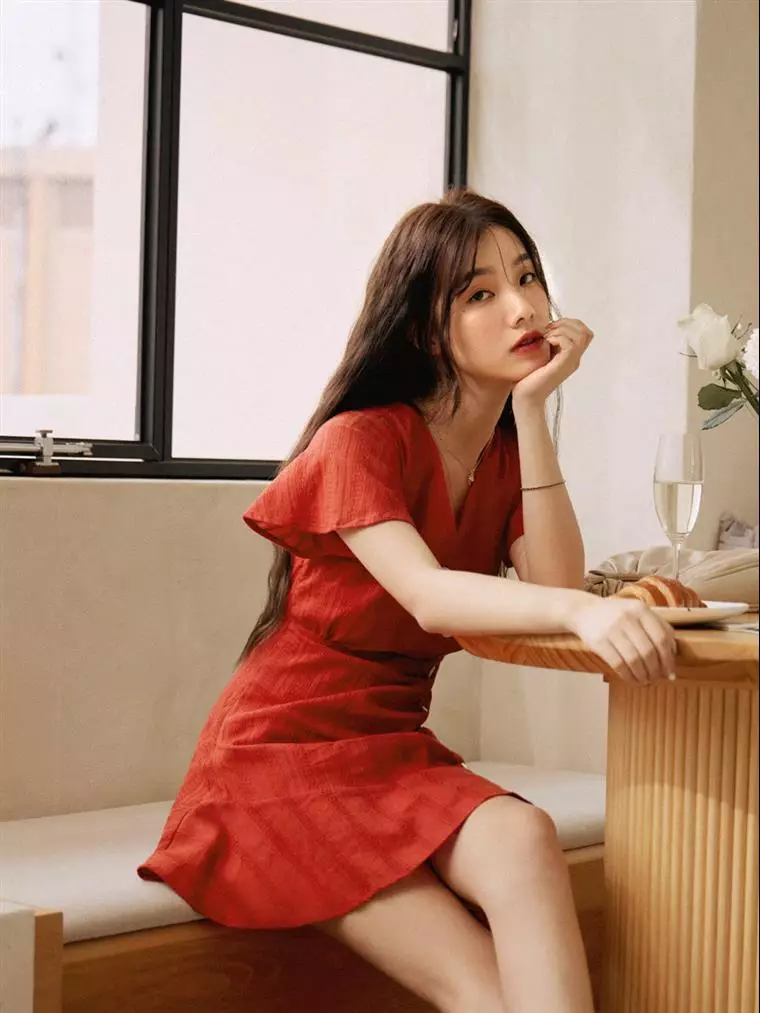 Frill short dress outlet