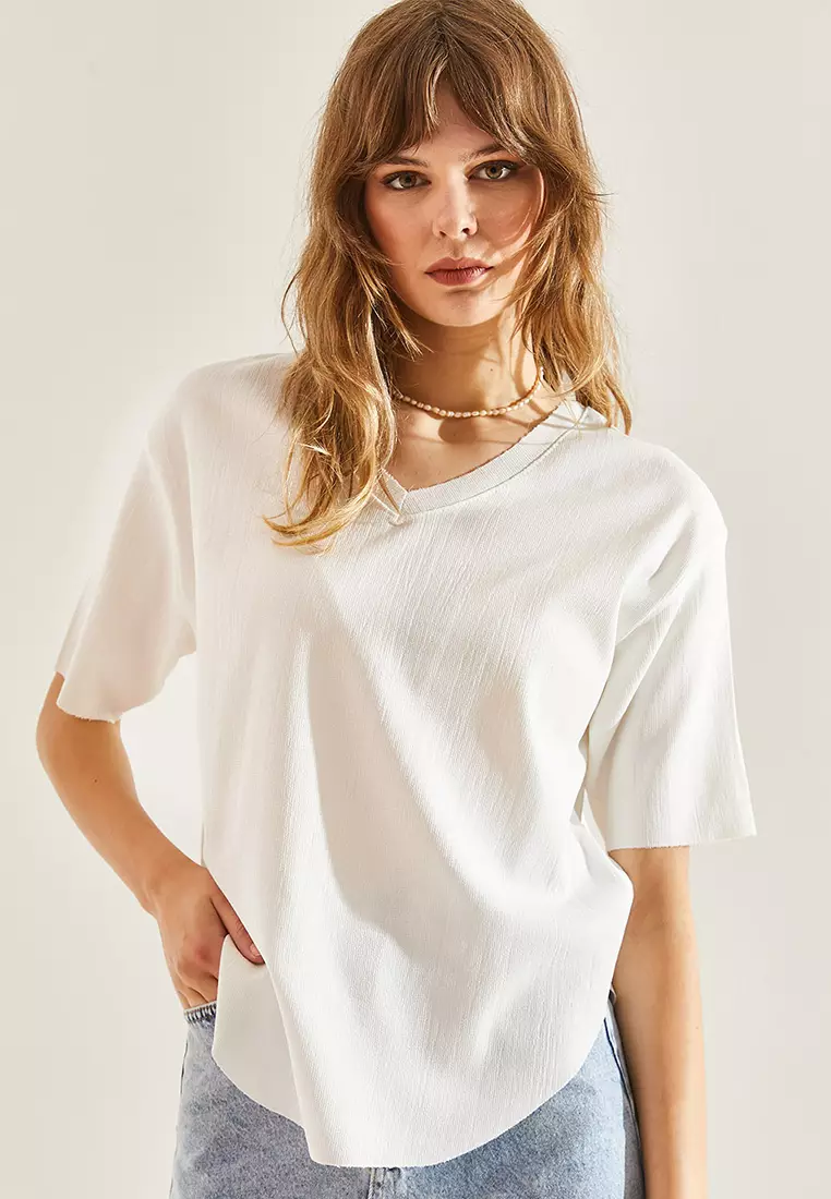 V-Neck Oval Cut Wrinkled Fabric Blouse
