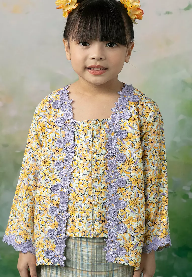 Eryna Kebaya with skirt