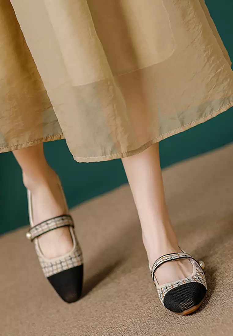 Pearl Strap Flyknit Mary Jane Shoes QC333