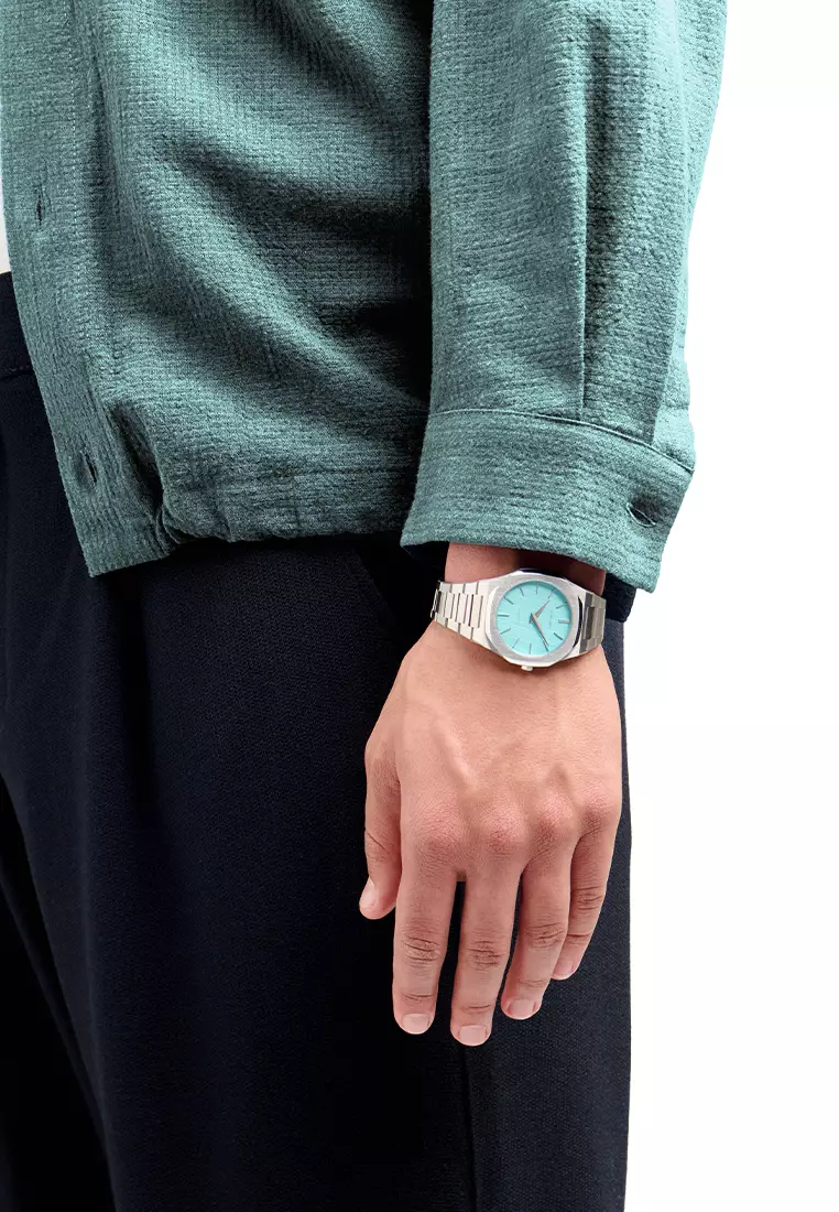 Light Blue Ultra Thin Bracelet Watch, 38 mm