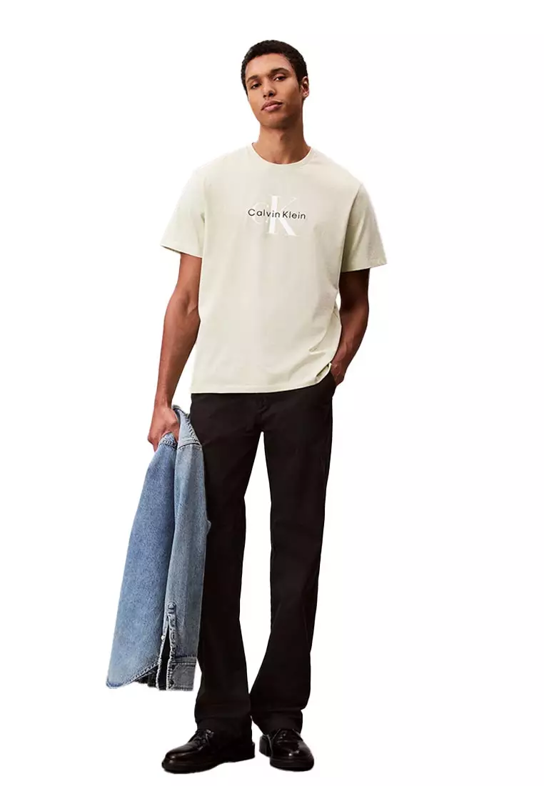 CKJ T-Shirts Beige