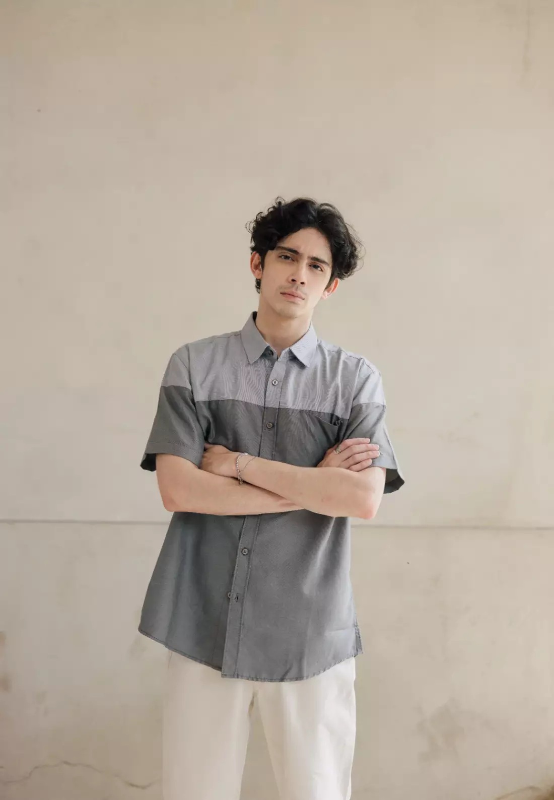 RBJ Kemeja Polos Kombi Abu Tua Regular Fit Pria