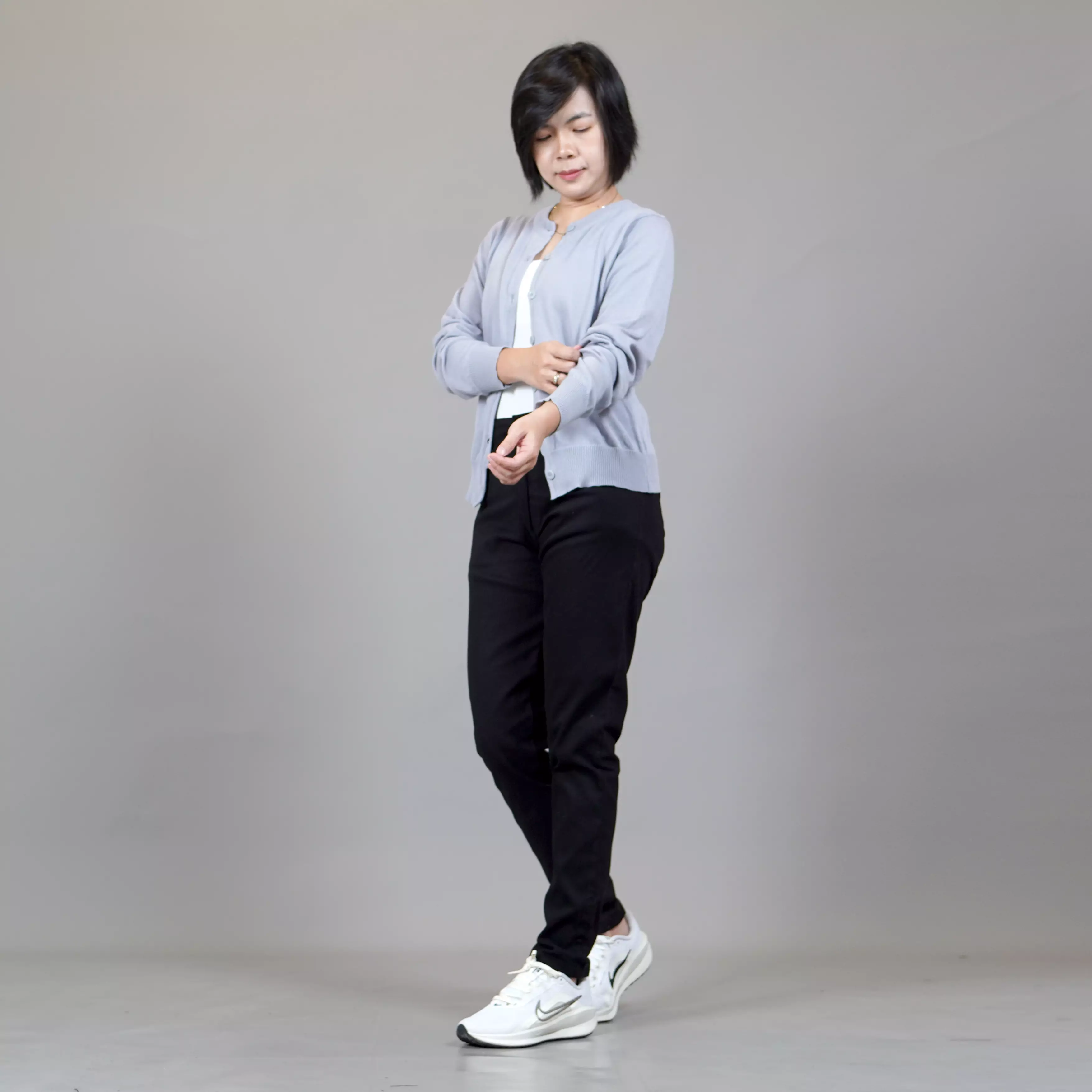  SANDRA Kardigan Rajut Wanita Gaya Korea Knit Cardigan - ABU MUDA