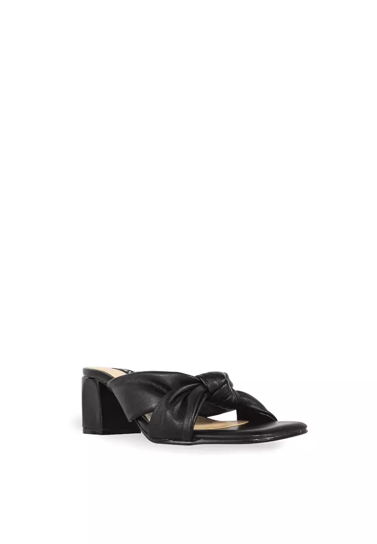 Bow Tie Sandals