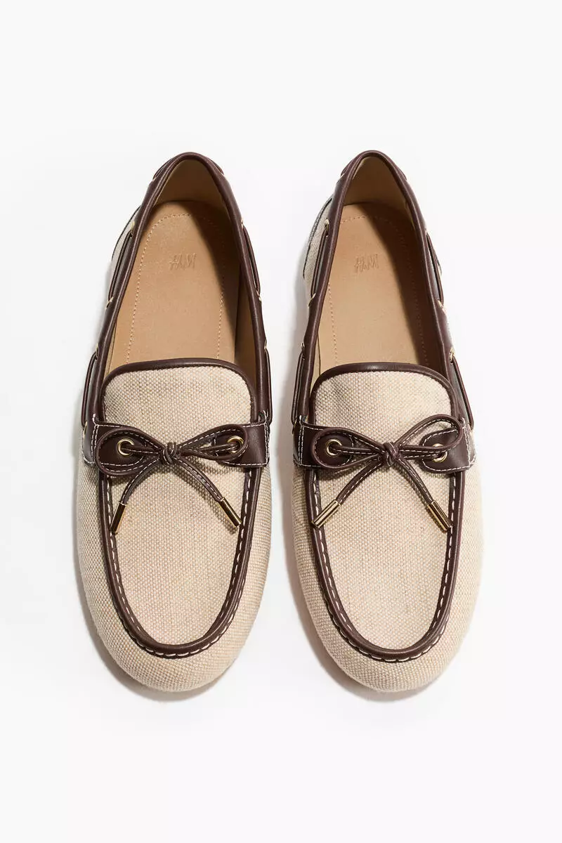 Deck shoes