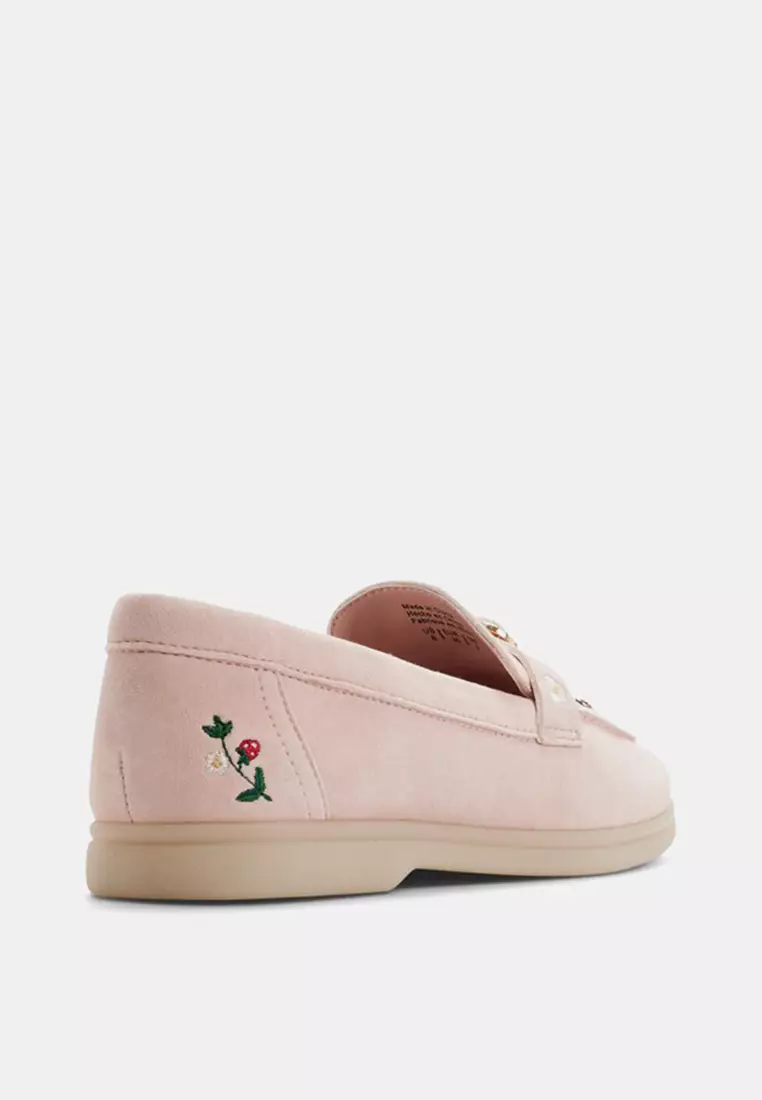 Creras-In Shoes