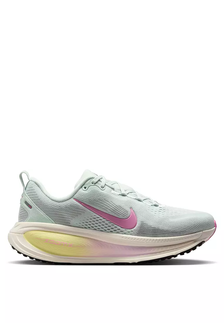 Discount on Nike  shoes - SKU: Vomero 18 Road Running Shoes