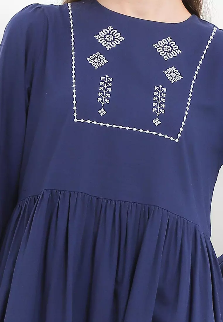 Kk Konyaku Ldr Embroidered Dress