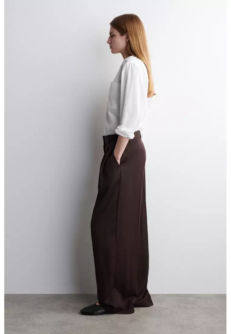 RELAXED FLUID WIDE-LEG TROUSERS