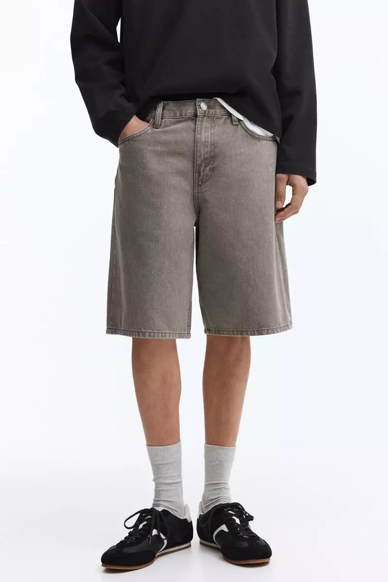 Relaxed denim shorts