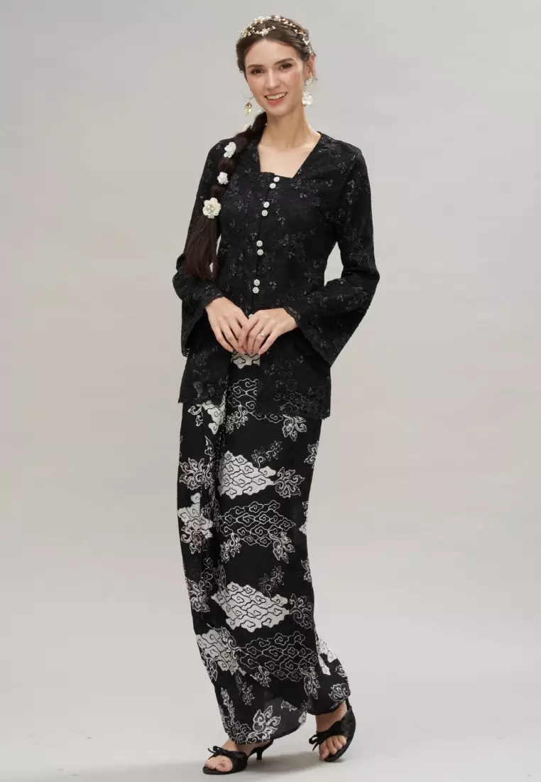 Loveaisyah Black Intricate Lace Kebaya Top & Black Premium Batik Skirt Hari Raya