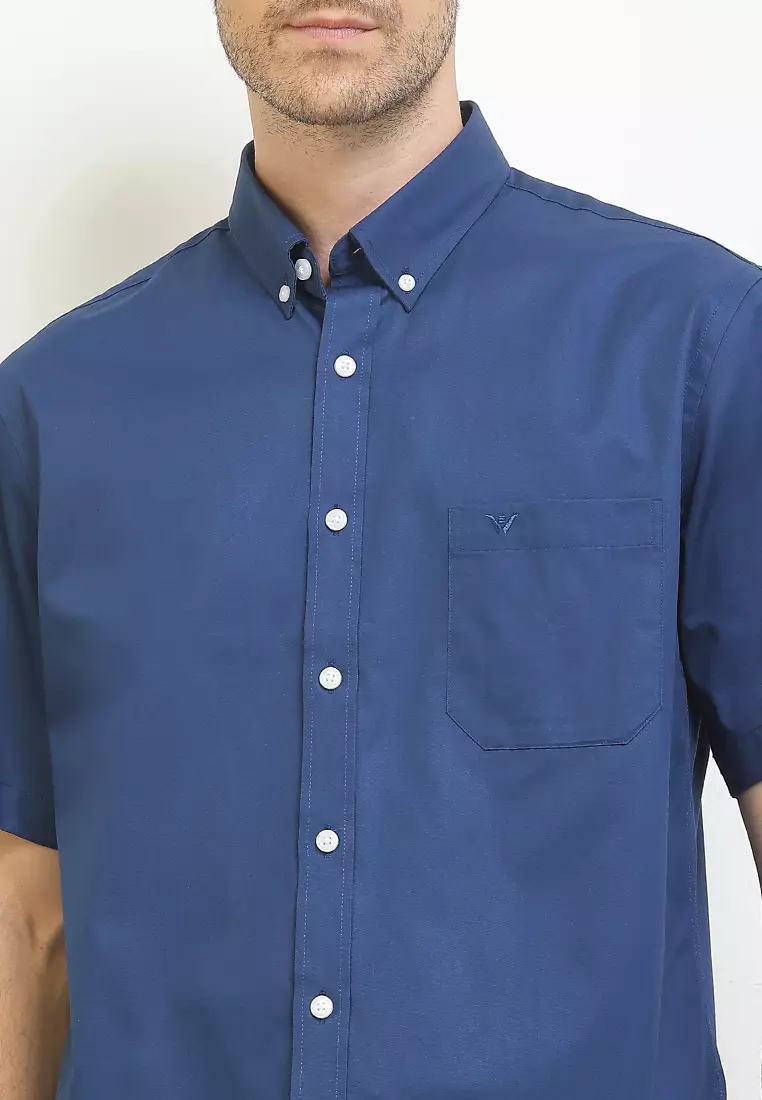 Ethan White Kemeja Lengan Pendek Regular Solid Letta - Dark Blue Smart Casual