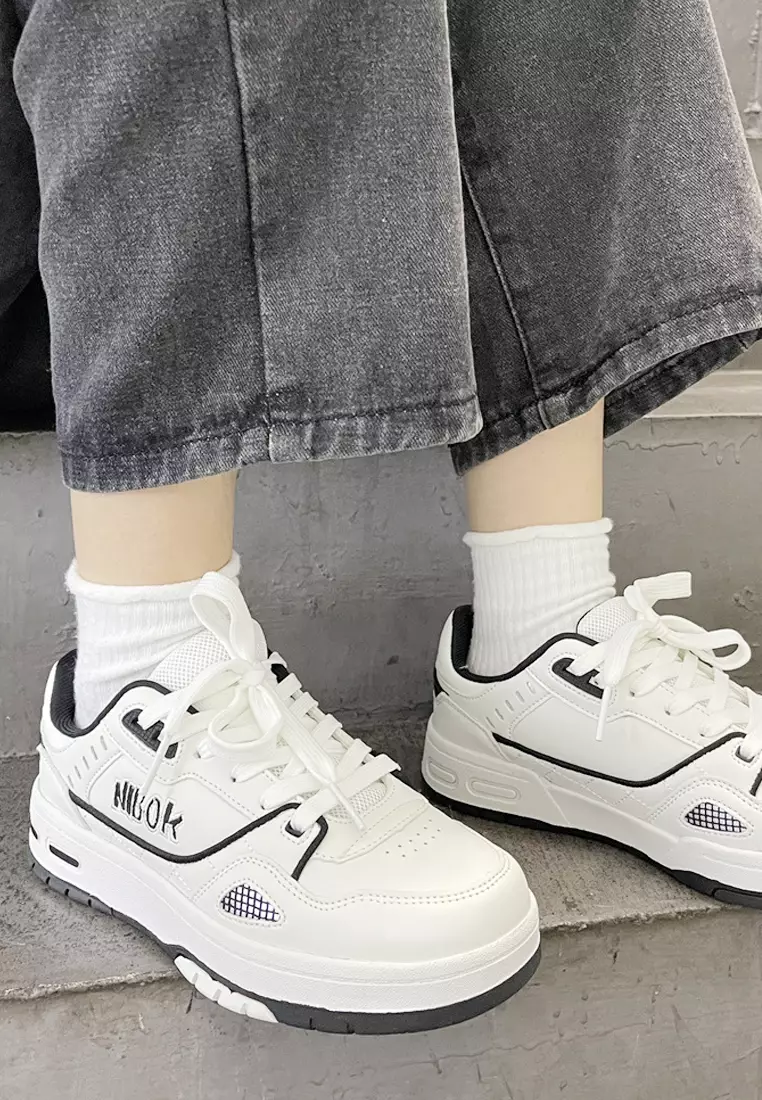 couple thick sole Casualwear Kicks